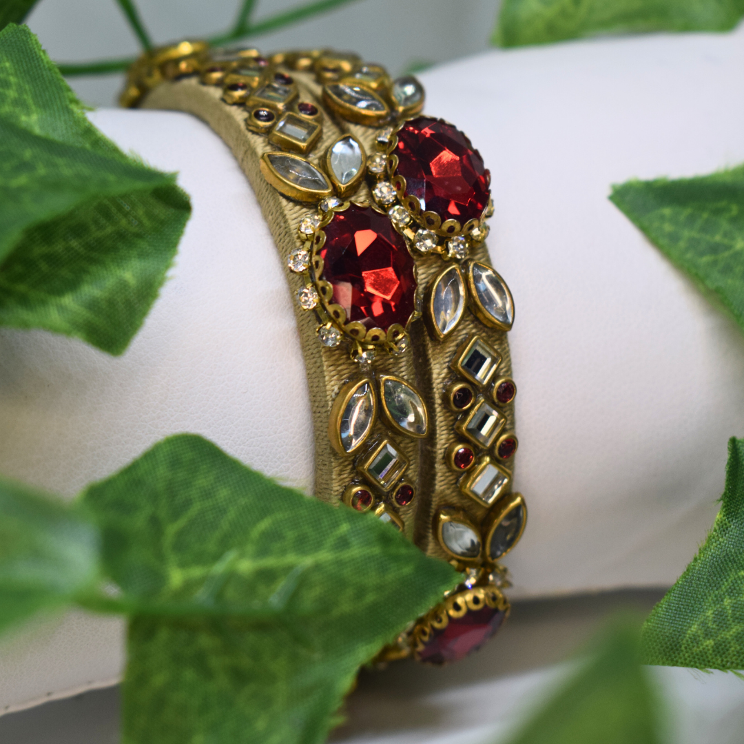 Maroon Majesty